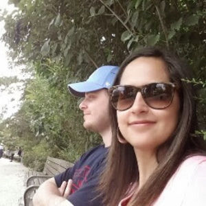 Meet your Posher, Debora